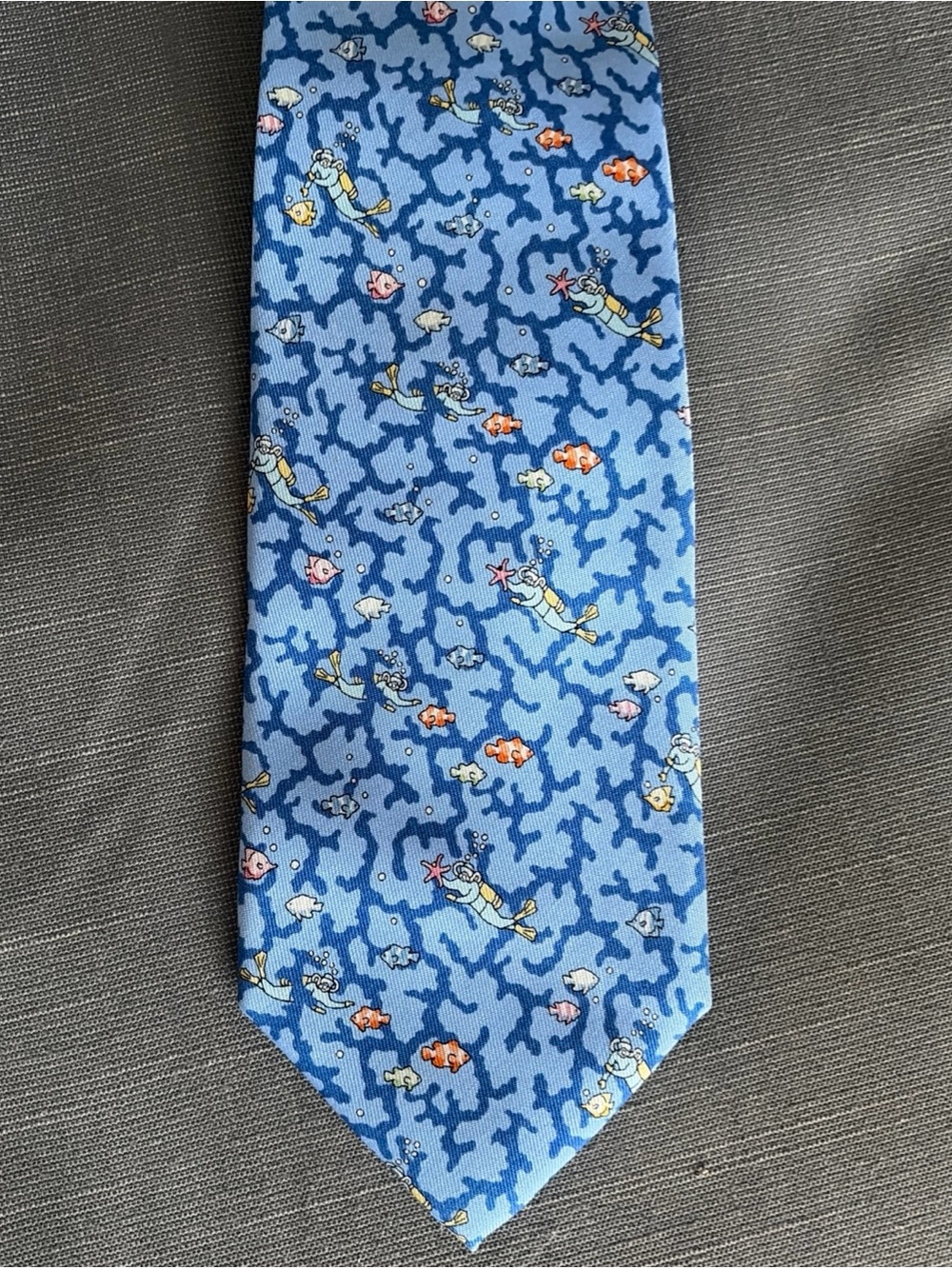 Vineyard Vines Light Blue Novelty Ocean Scene Tie